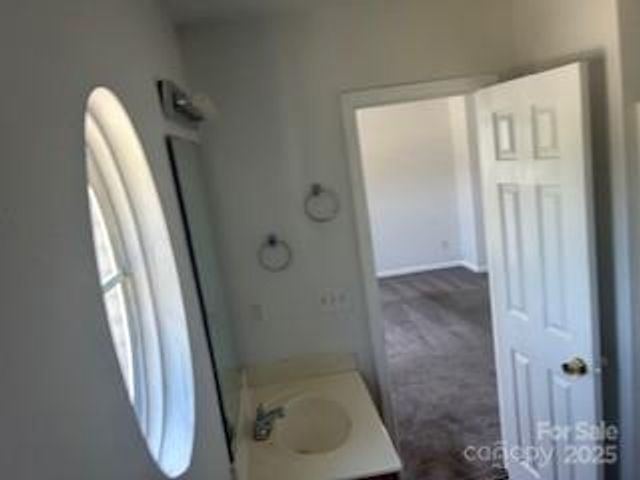 1422 Mitchell Glen Street, Kannapolis, NC 28083
