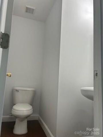 1422 Mitchell Glen Street, Kannapolis, NC 28083