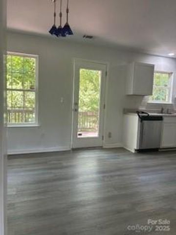 1422 Mitchell Glen Street, Kannapolis, NC 28083