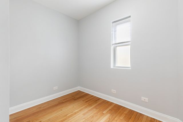 2005 W Jarvis Avenue 3, Chicago, IL 60645