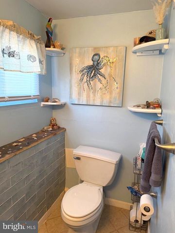 2409 FRIES MILL RD, Williamstown, NJ 08094