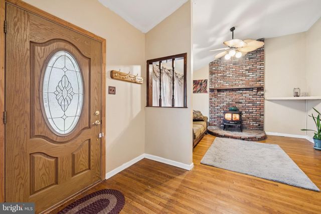 2409 FRIES MILL RD, Williamstown, NJ 08094