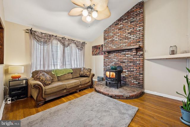 2409 FRIES MILL RD, Williamstown, NJ 08094