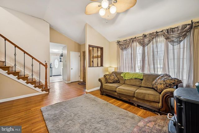 2409 FRIES MILL RD, Williamstown, NJ 08094