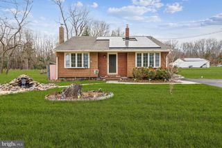 2409 FRIES MILL RD, Williamstown, NJ 08094