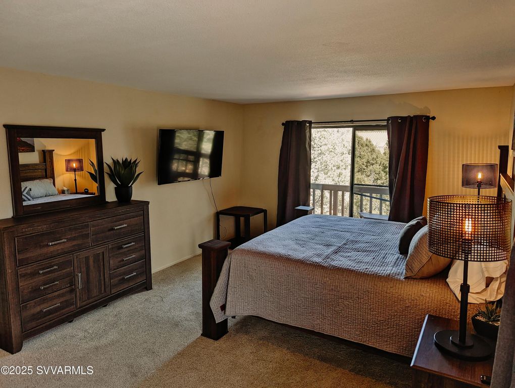 Image 16 of property listing at 15 MISSION Circle, Sedona, AZ 86336