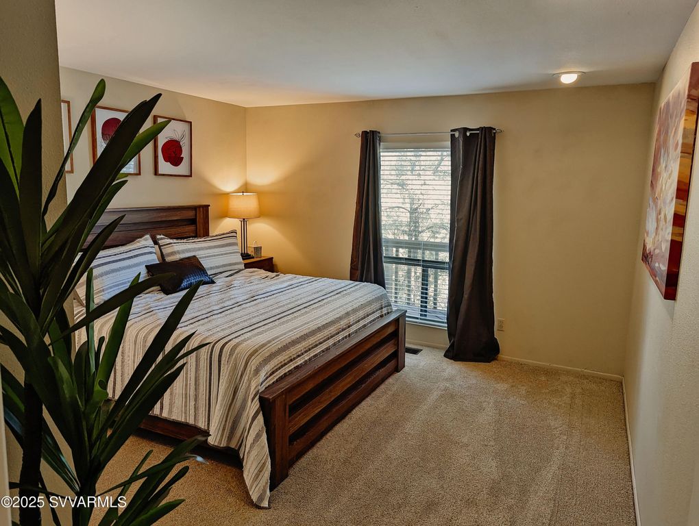 Image 17 of property listing at 15 MISSION Circle, Sedona, AZ 86336