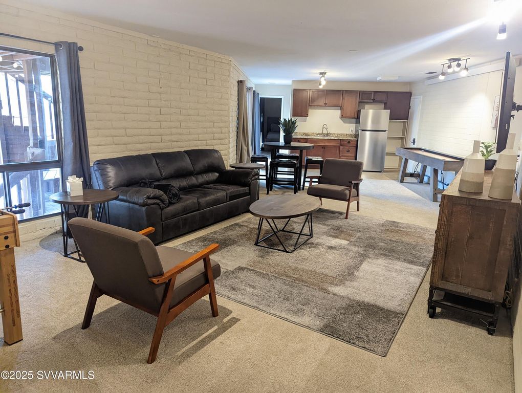 Image 24 of property listing at 15 MISSION Circle, Sedona, AZ 86336