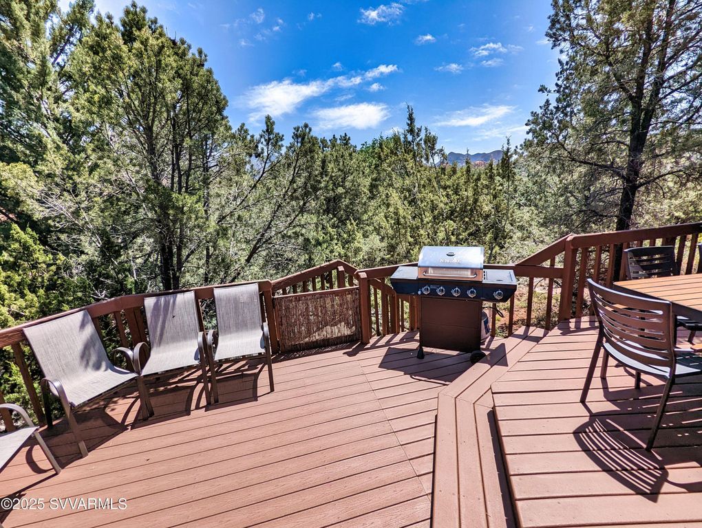 Image 3 of property listing at 15 MISSION Circle, Sedona, AZ 86336