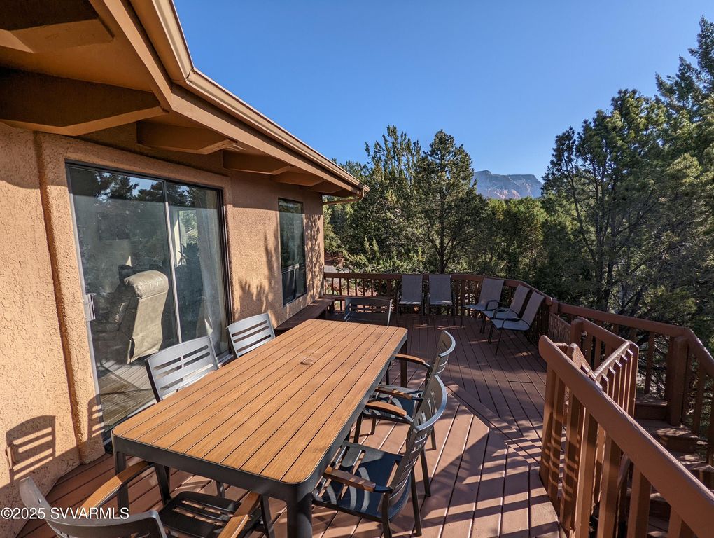 Image 5 of property listing at 15 MISSION Circle, Sedona, AZ 86336