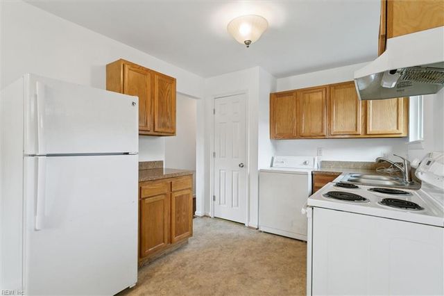 41 W Virginia AVE, Hampton, VA 23663