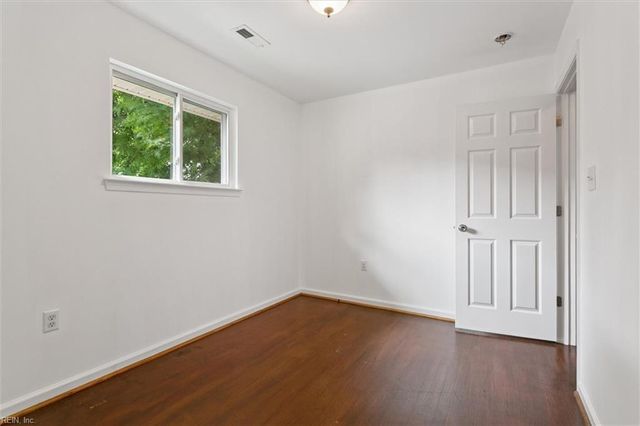 41 W Virginia AVE, Hampton, VA 23663