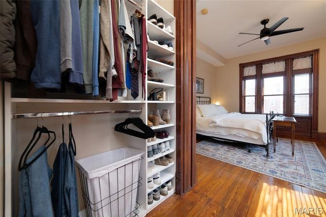 3219 Iowa Avenue, St Louis, MO 63118