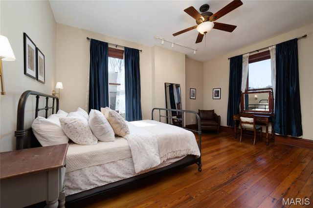 3219 Iowa Avenue, St Louis, MO 63118