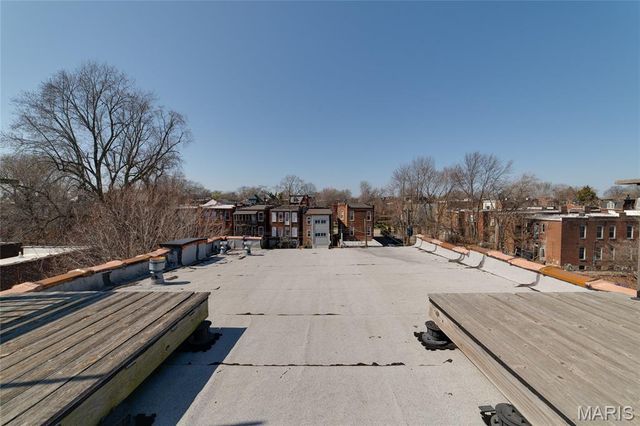 3219 Iowa Avenue, St Louis, MO 63118