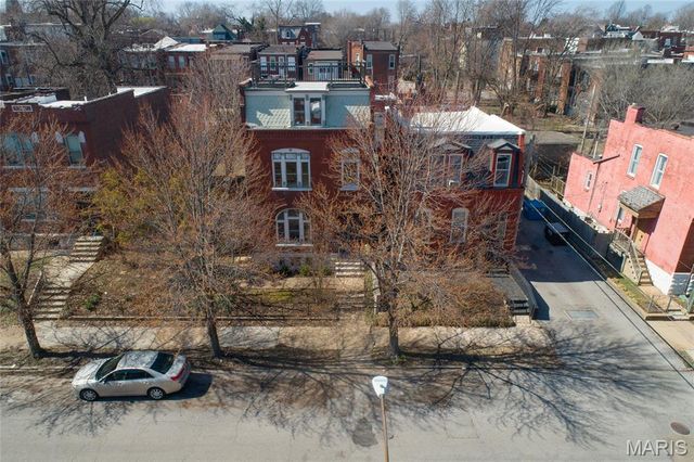 3219 Iowa Avenue, St Louis, MO 63118