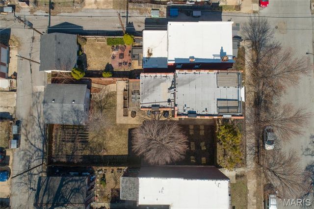 3219 Iowa Avenue, St Louis, MO 63118