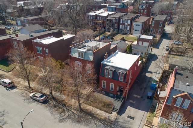 3219 Iowa Avenue, St Louis, MO 63118