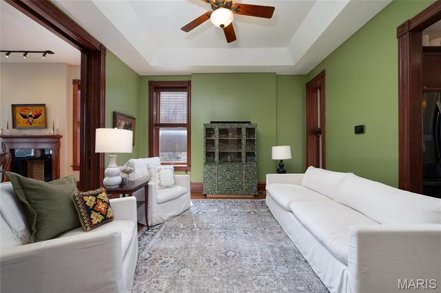 3219 Iowa Avenue, St Louis, MO 63118