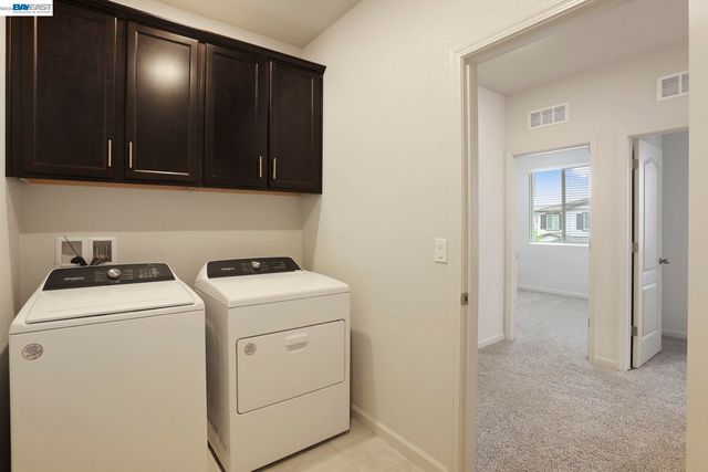 3046 Tinsley St, Manteca, CA 95337