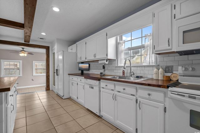 2440 Morlynn Dr., Myrtle Beach, SC 29577