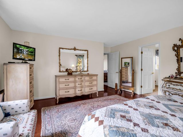 200 Conde Place, Hendersonville, NC 28739
