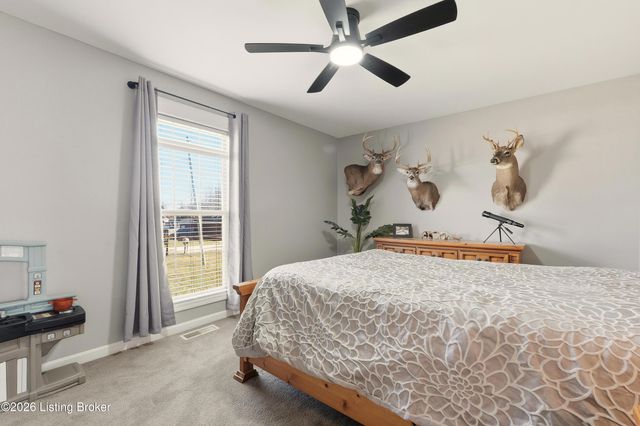 340 Jasper Ln, Mt Washington, KY 40047