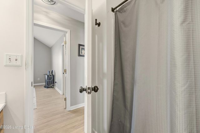 340 Jasper Ln, Mt Washington, KY 40047