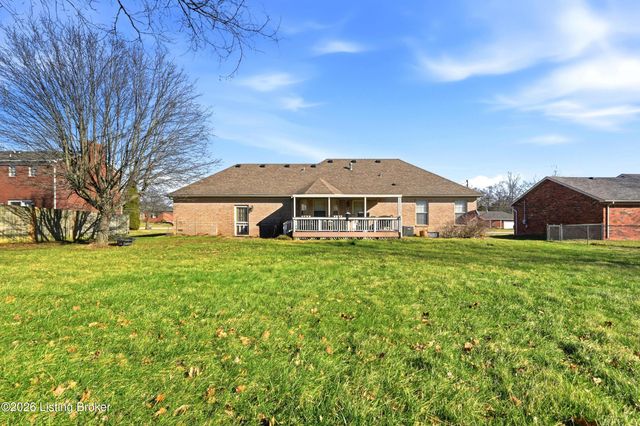 340 Jasper Ln, Mt Washington, KY 40047