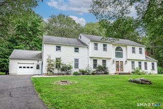 18 Stephanie Drive, New Milford, CT 06776