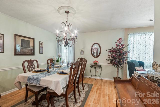 106 E Laurel Lane, Etowah, NC 28729