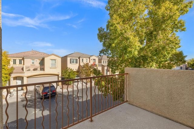 9267 Hollander Avenue, Las Vegas, NV 89148