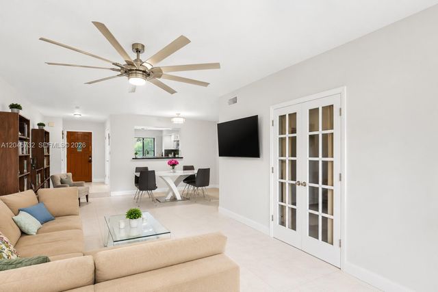 7758 La Mirada Dr 7758, Boca Raton, FL 33433