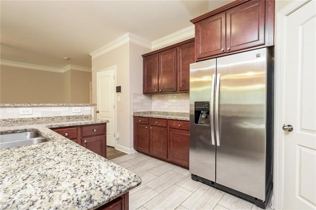 2633 Chari Park Lane, Walkertown, NC 27051