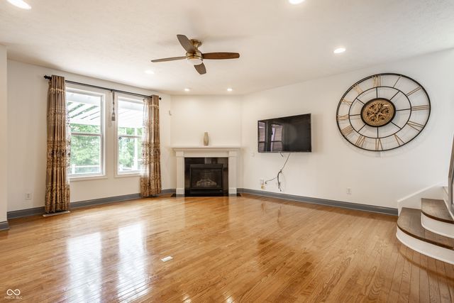 6523 Paddle Drive, Carmel, IN 46033