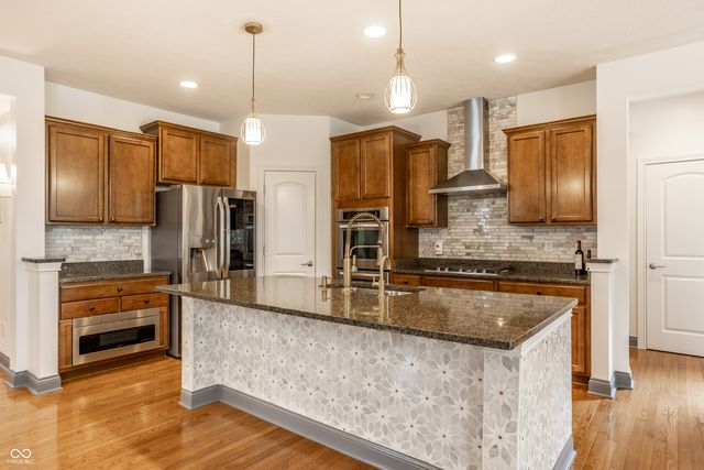 6523 Paddle Drive, Carmel, IN 46033