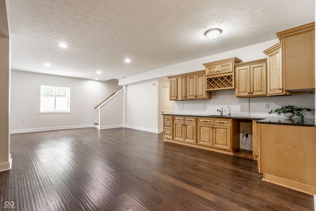 6523 Paddle Drive, Carmel, IN 46033