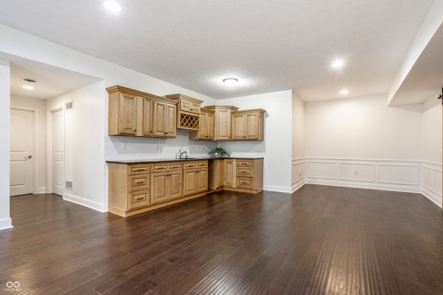 6523 Paddle Drive, Carmel, IN 46033