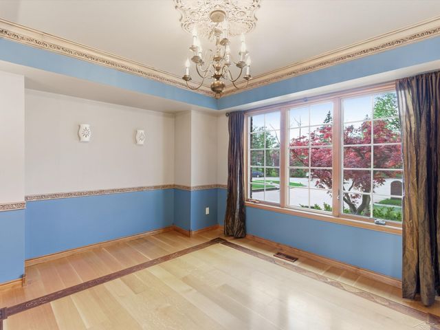 3172 Pine Tree Court, Waterford Twp, MI 48329