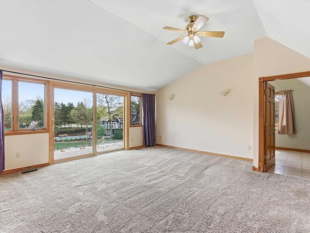 3172 Pine Tree Court, Waterford Twp, MI 48329