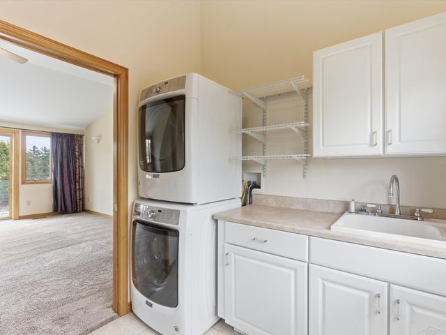 3172 Pine Tree Court, Waterford Twp, MI 48329