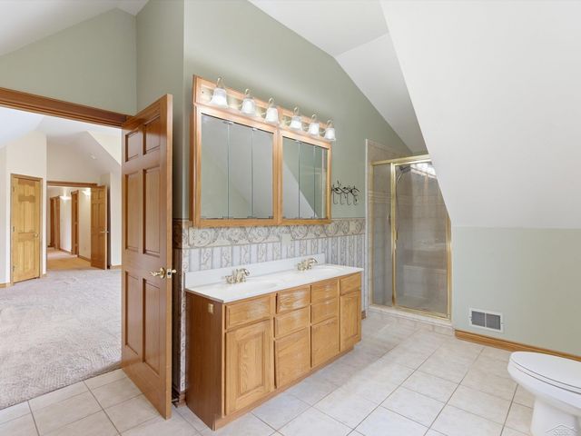 3172 Pine Tree Court, Waterford Twp, MI 48329
