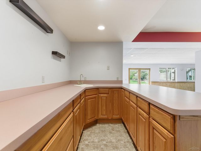 3172 Pine Tree Court, Waterford Twp, MI 48329