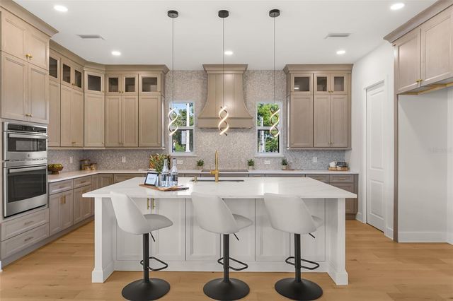 4401 ROCKLEDGE ROAD, Orlando, FL 32807