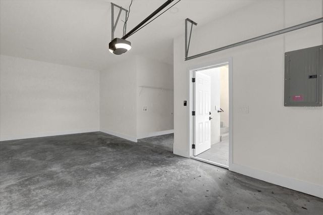 4401 ROCKLEDGE ROAD, Orlando, FL 32807