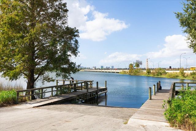 4401 ROCKLEDGE ROAD, Orlando, FL 32807