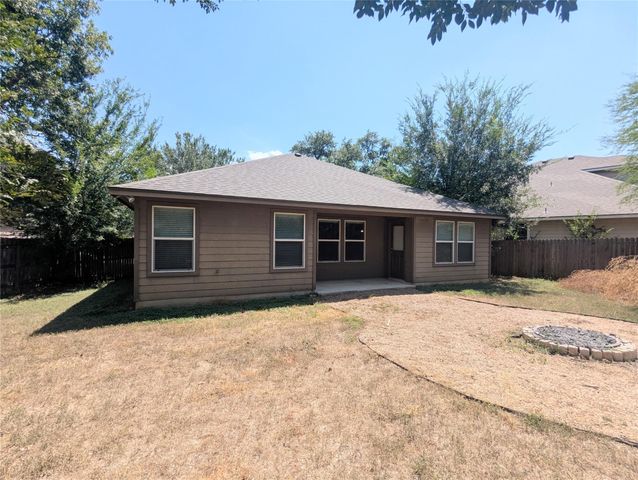 129 Park LN, San Marcos, TX 78666
