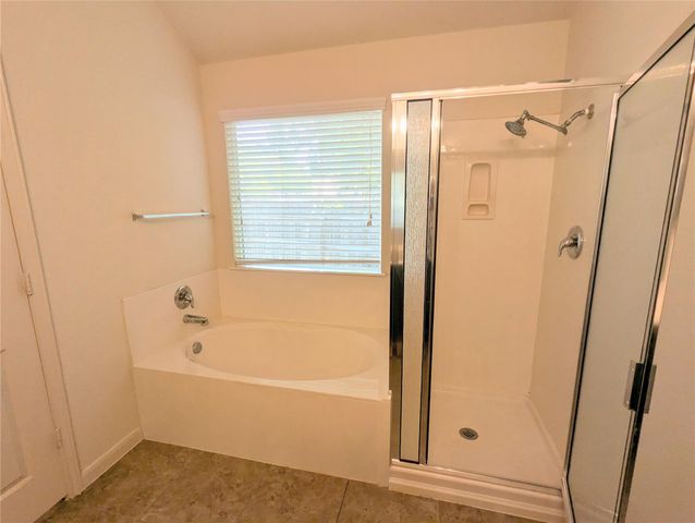 129 Park LN, San Marcos, TX 78666