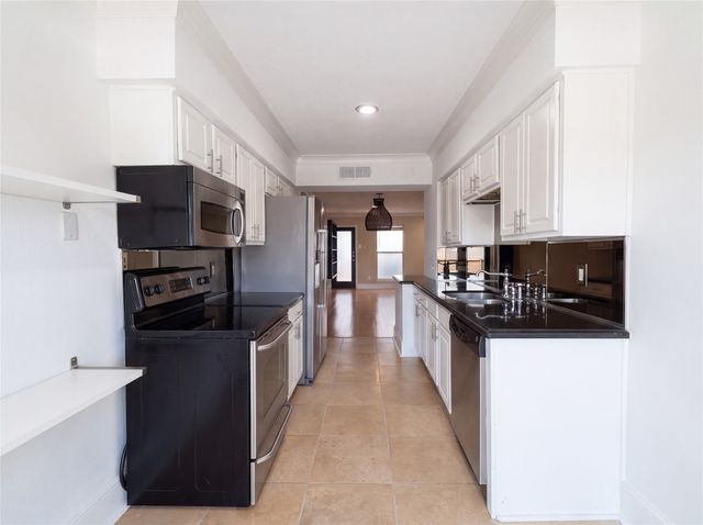 7734 Meadow Road 223, Dallas, TX 75230