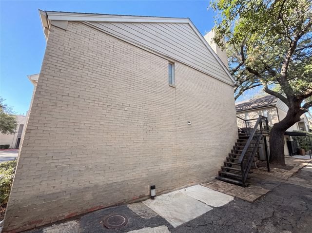 7734 Meadow Road 223, Dallas, TX 75230